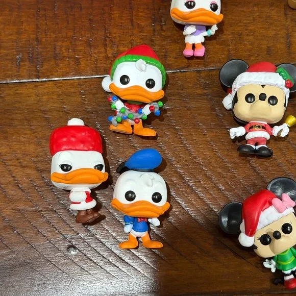 Disney Character Funko Advent Calendar Figures - Picture 5 of 6